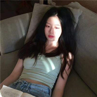沉默一瞬